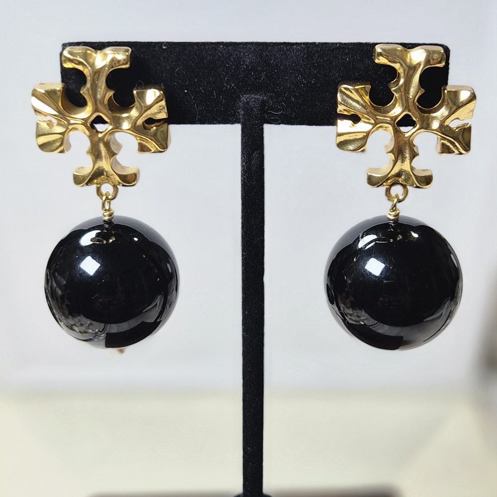 Georgeous Gold and Black Drop Earrings